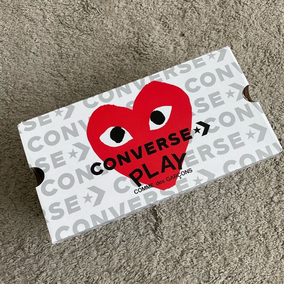 NWT Comme Des Garçons Play x Converse - Heart high tops - Picture 5 of 7